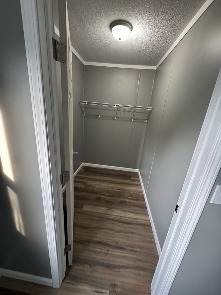 2276 Stone Rd - Photo 3 of 10