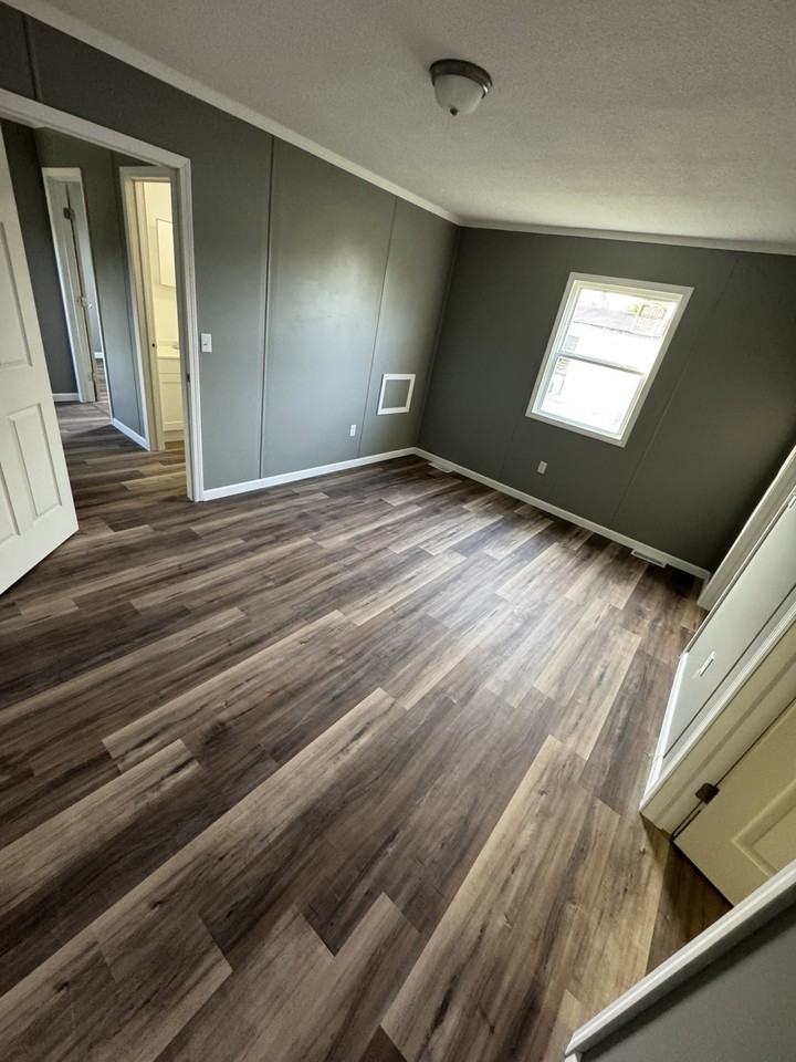 2276 Stone Rd - Photo 5 of 10