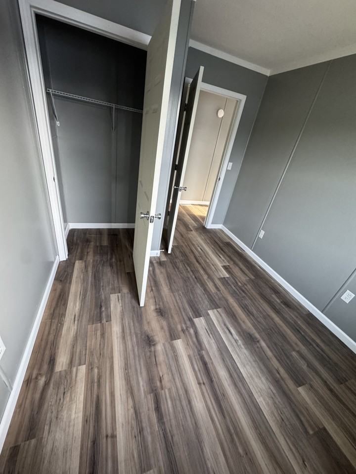 2276 Stone Rd - Photo 7 of 10