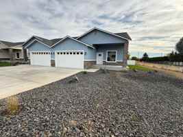 featured image of 9006 Nafizah Way