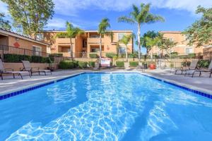 featured image of 377 Vandegrift Blvd