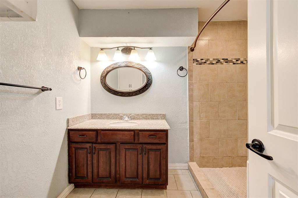 6419 Nw 63rd St #1 - Photo 7 of 7