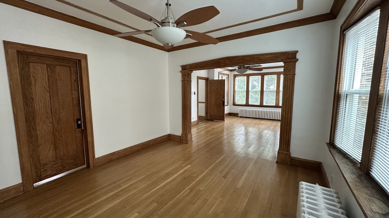 2116 Gunderson Ave #2FL - Photo 2 of 25