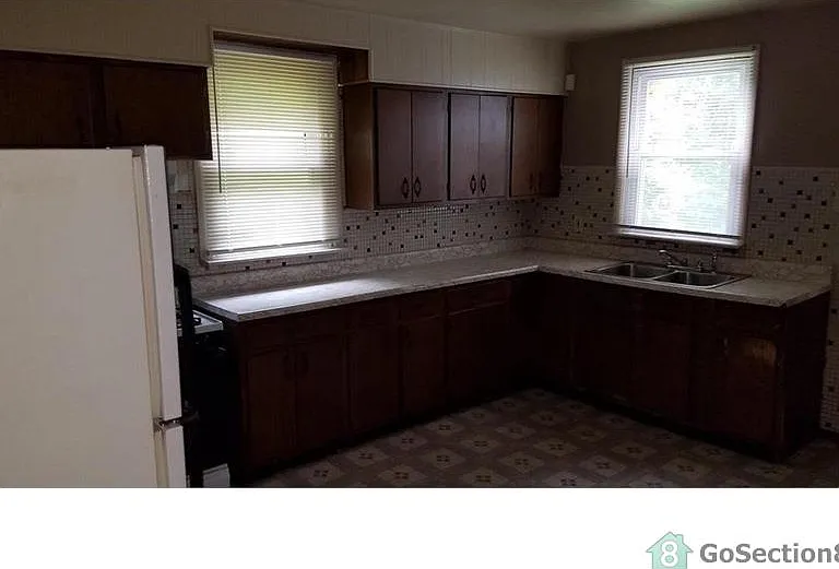 8912 Ramona Ave - Photo 2 of 9