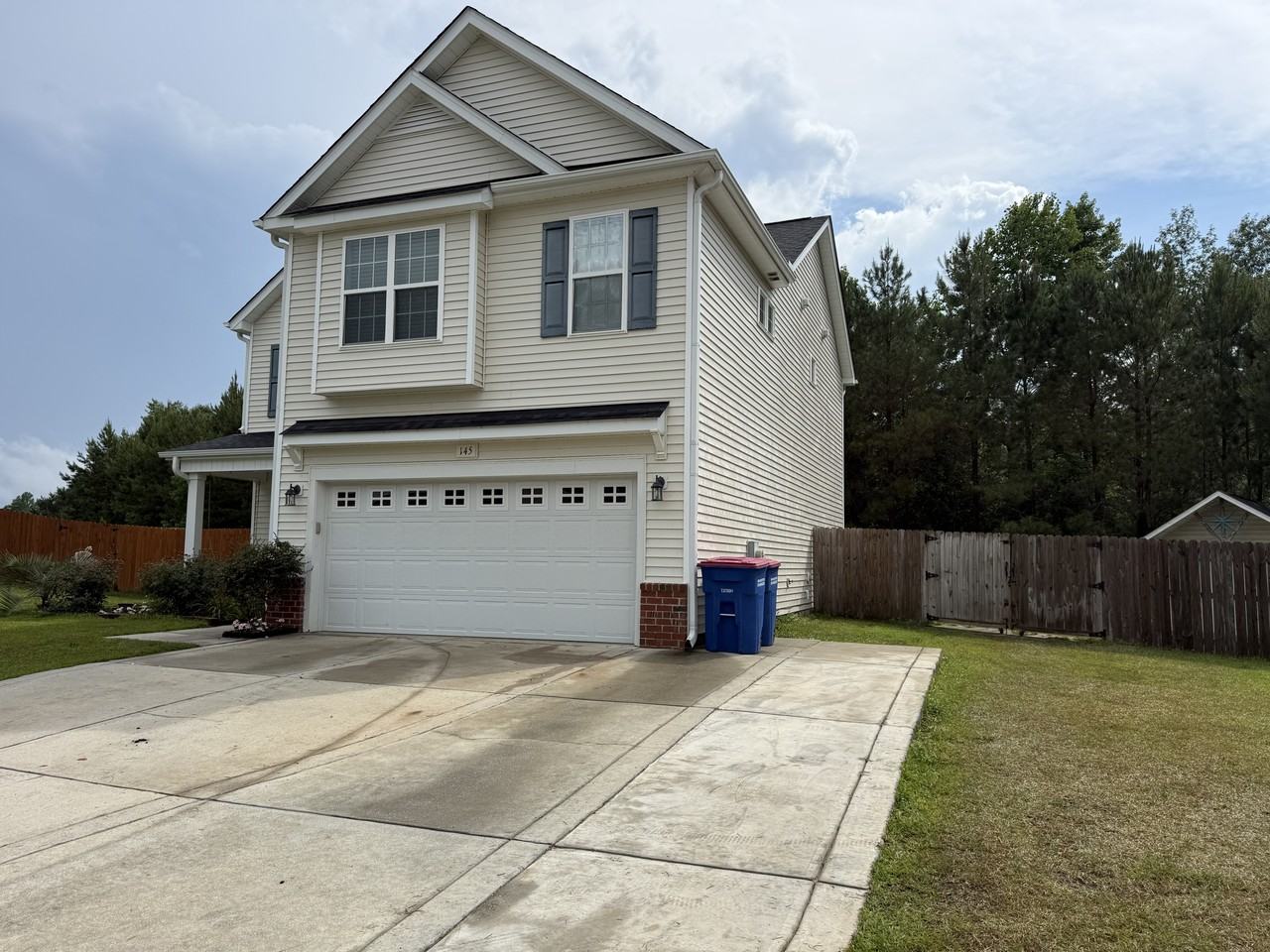 145 Mittams Point Dr - Photo 4 of 20