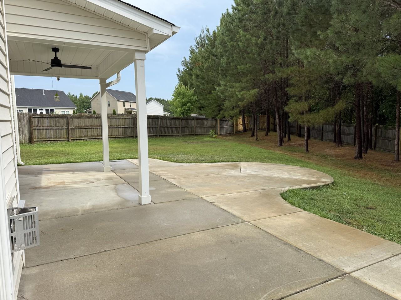 145 Mittams Point Dr - Photo 5 of 20