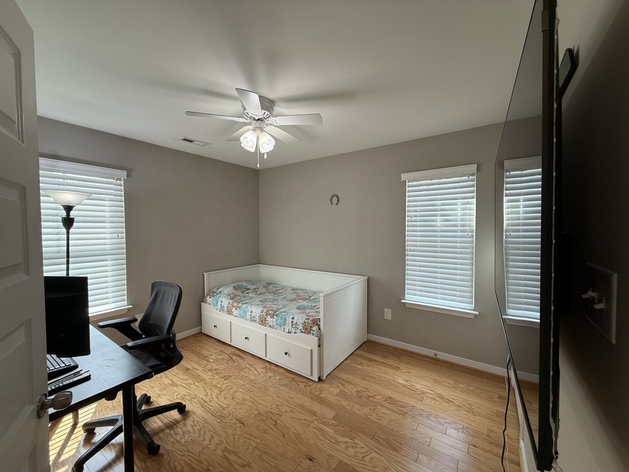 8049 Ellendale Dr #1 - Photo 3 of 28