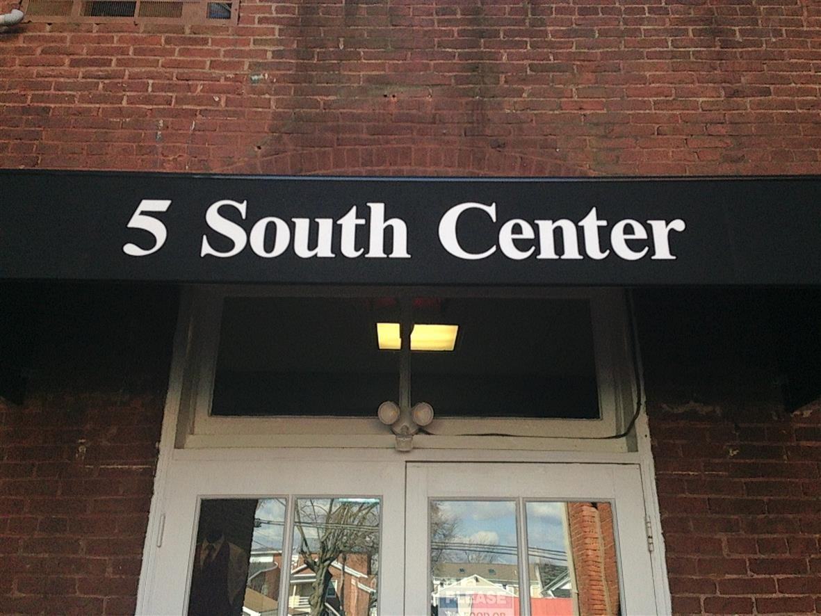 5 S Center St #208