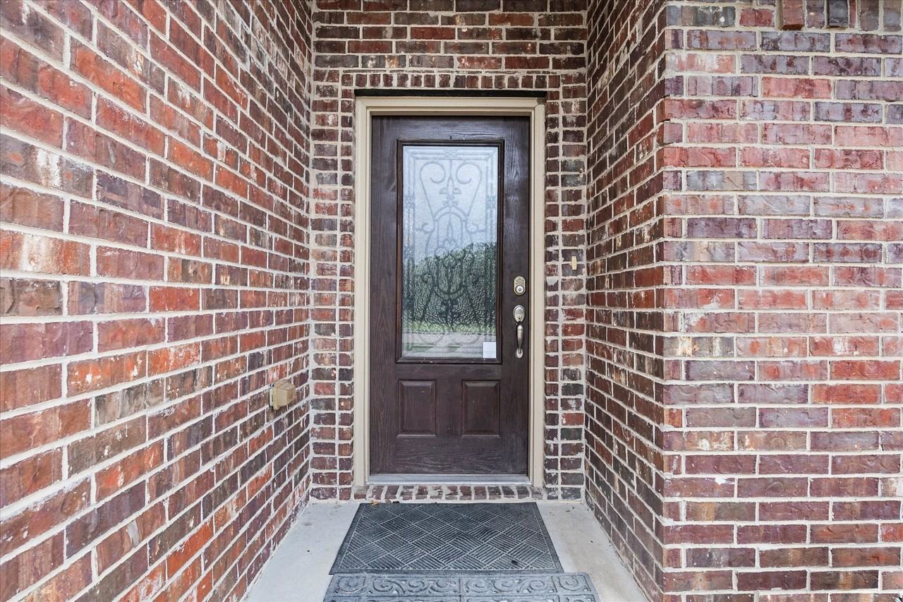 1409 Hidden Creek Dr - Photo 3 of 25