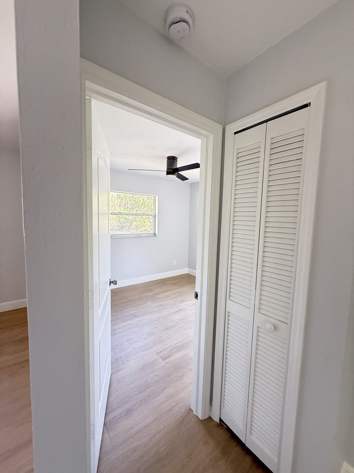 25356 Pinson Dr - Photo 5 of 15