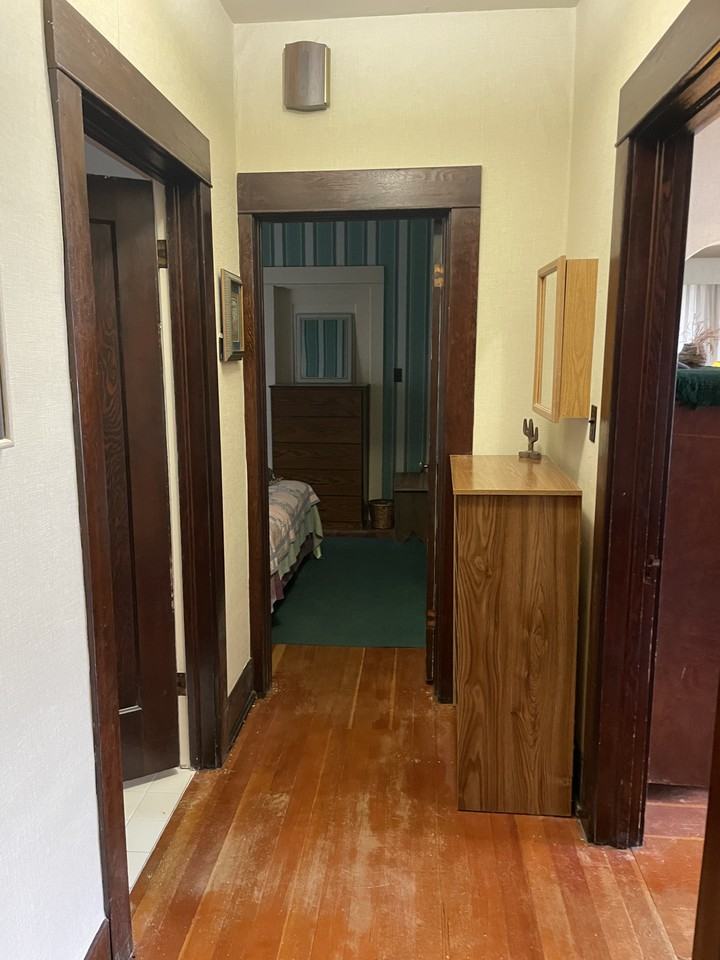 517 S Hayes St - Photo 7 of 12