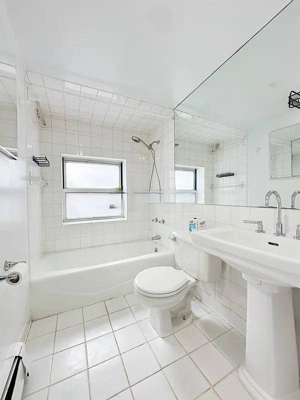 34 E 20th St #5 - Photo 4 of 11