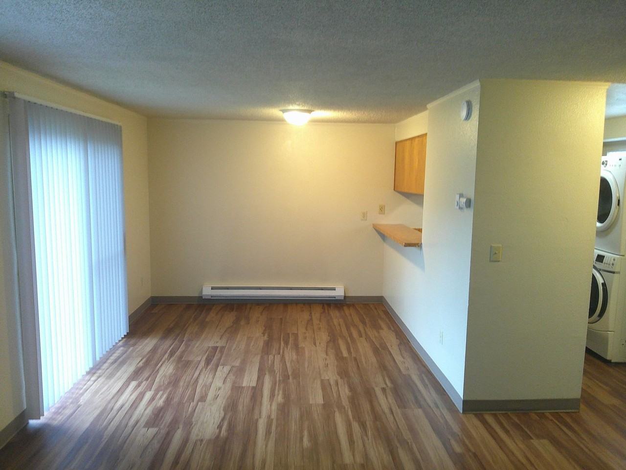 143 - Eastwood Group - Photo 3 of 29