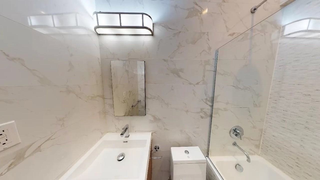 Pearl St #202 - Photo 6 of 7