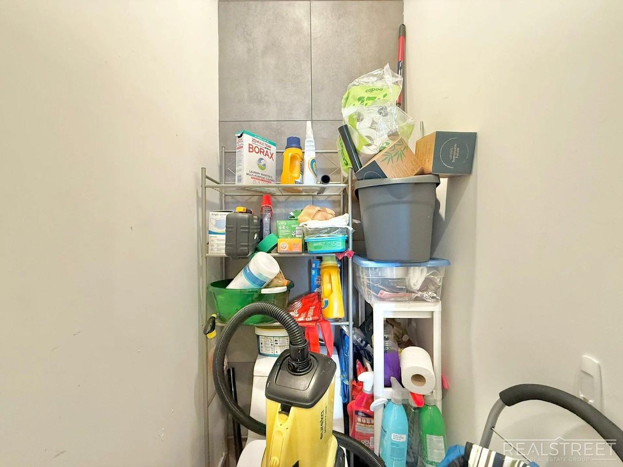 1530 Putnam Ave #2B - Photo 7 of 10