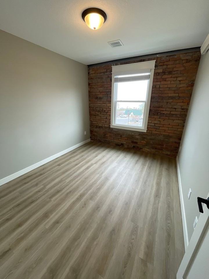 Brewery Creek Terrace - Photo 5 of 14