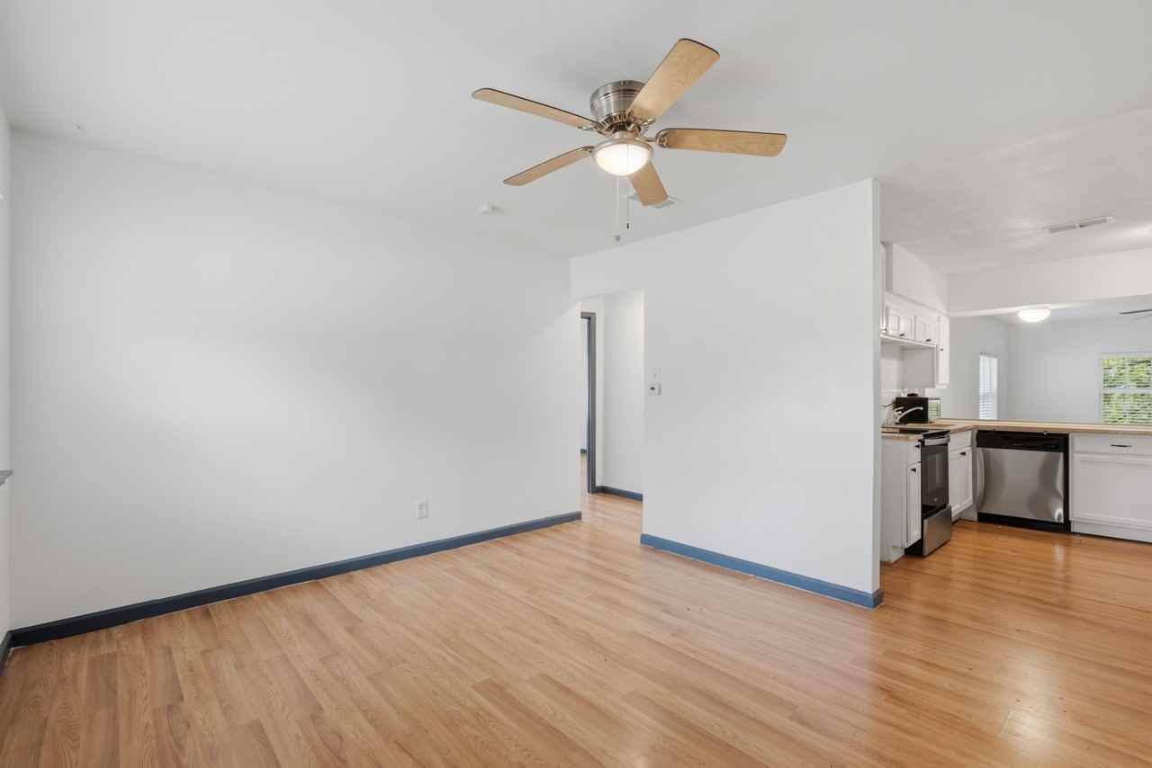 620 E Sears St #1 - Photo 5 of 25