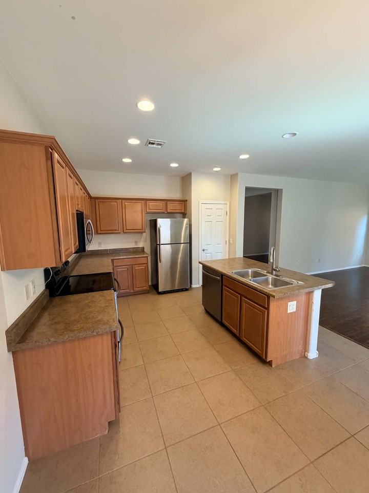 8796 N Norway Spruce Rd #1 - Photo 4 of 30