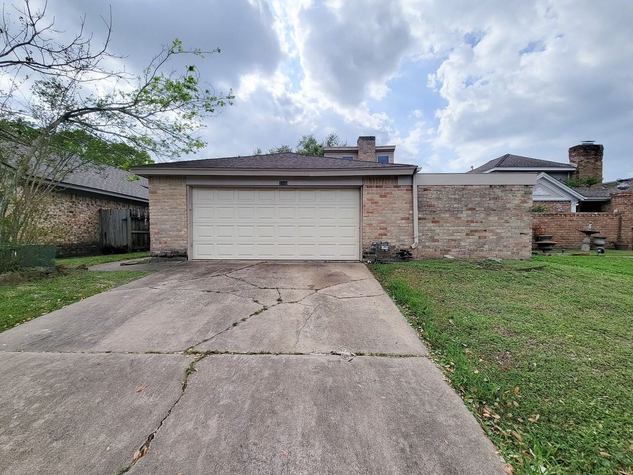 2710 Quail Creek Dr