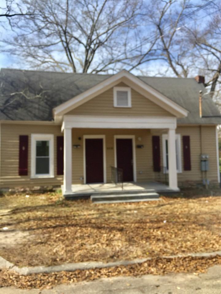 405 N 15th St #A - Photo 2 of 2