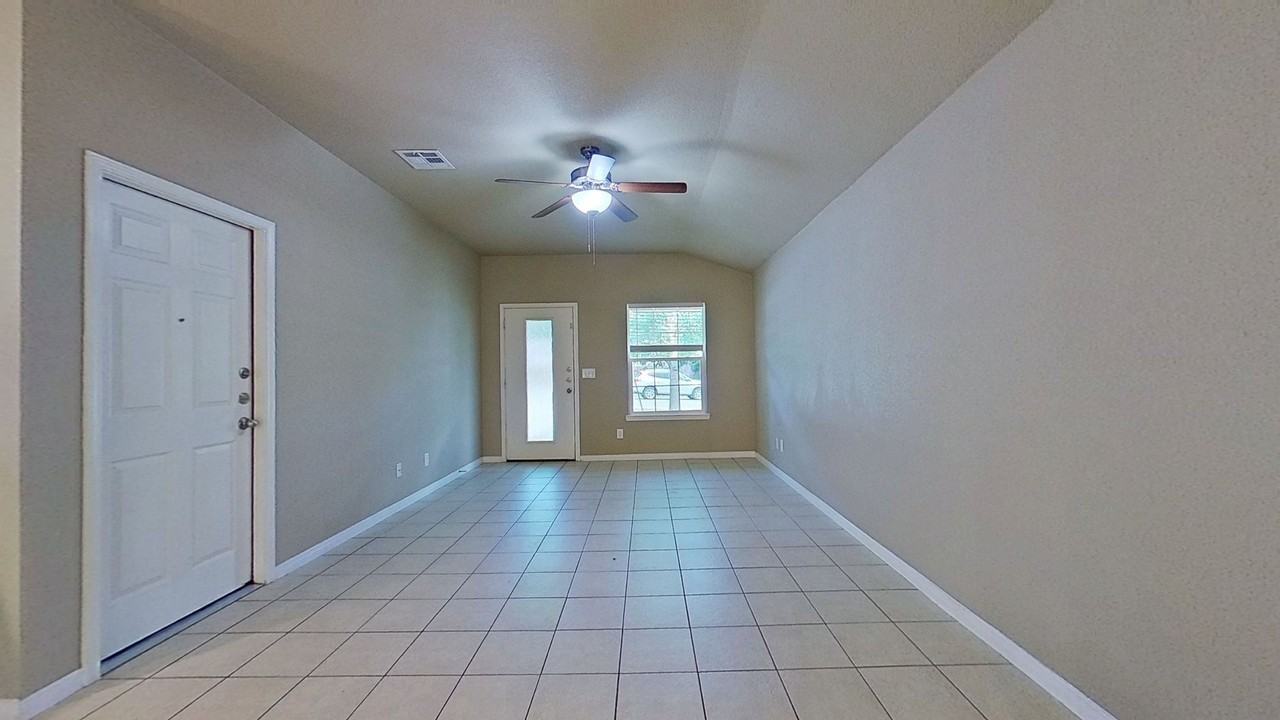 1707 Aztec Trce #A - Photo 6 of 29