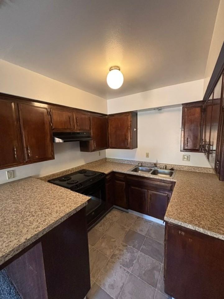 8012 S Laurelglen Blvd #C - Photo 3 of 17