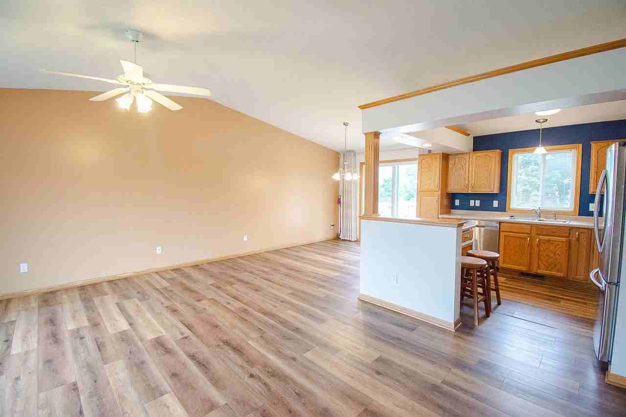 2988 Bandel Ct Nw - Photo 2 of 32