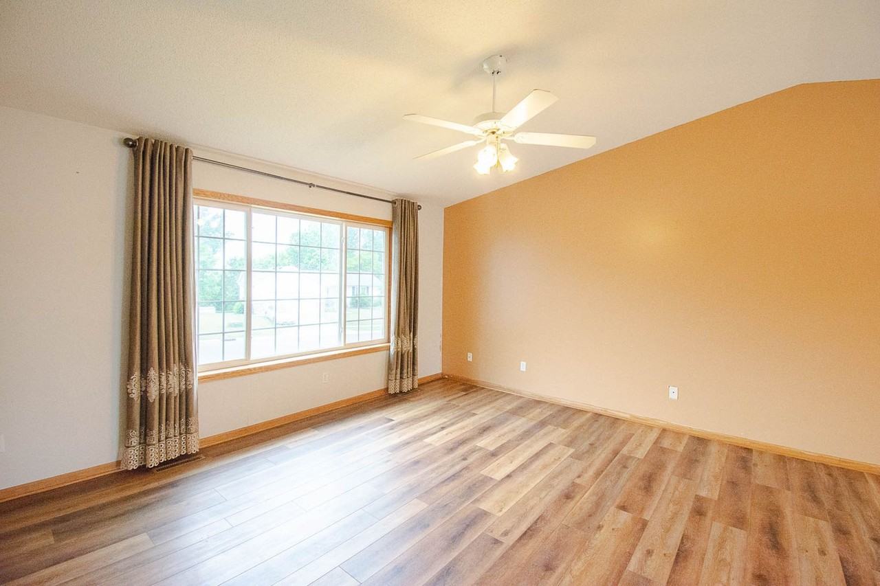 2988 Bandel Ct Nw - Photo 3 of 32