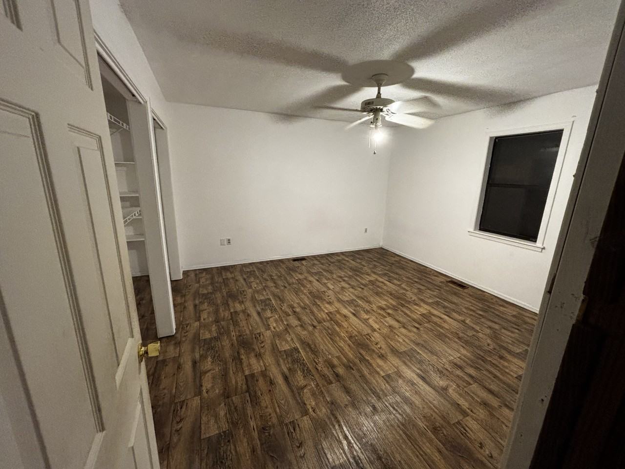 707 Louise St #1 - Photo 5 of 12