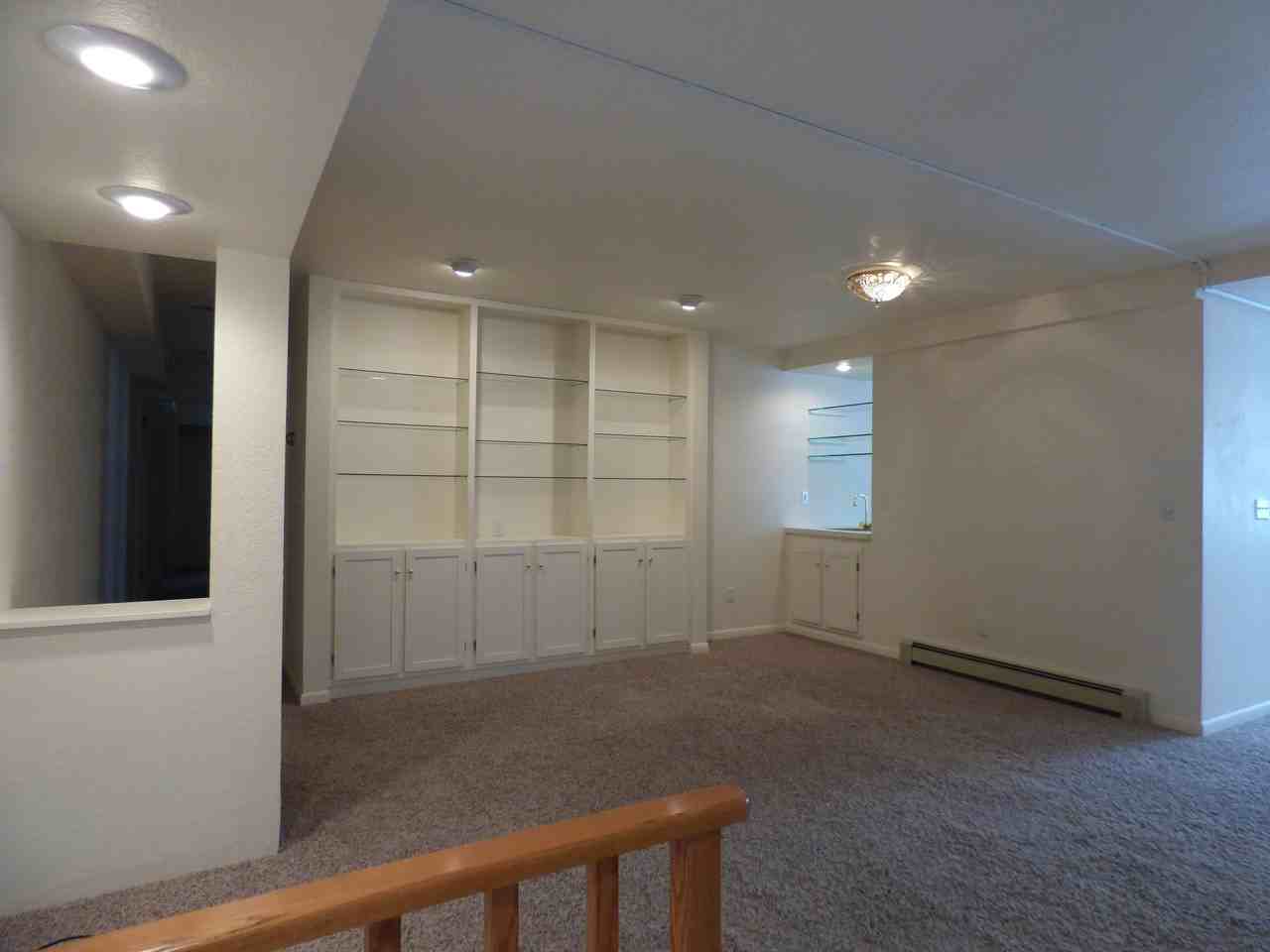 1000 Fountain Terrace Dr #1 - Photo 4 of 50