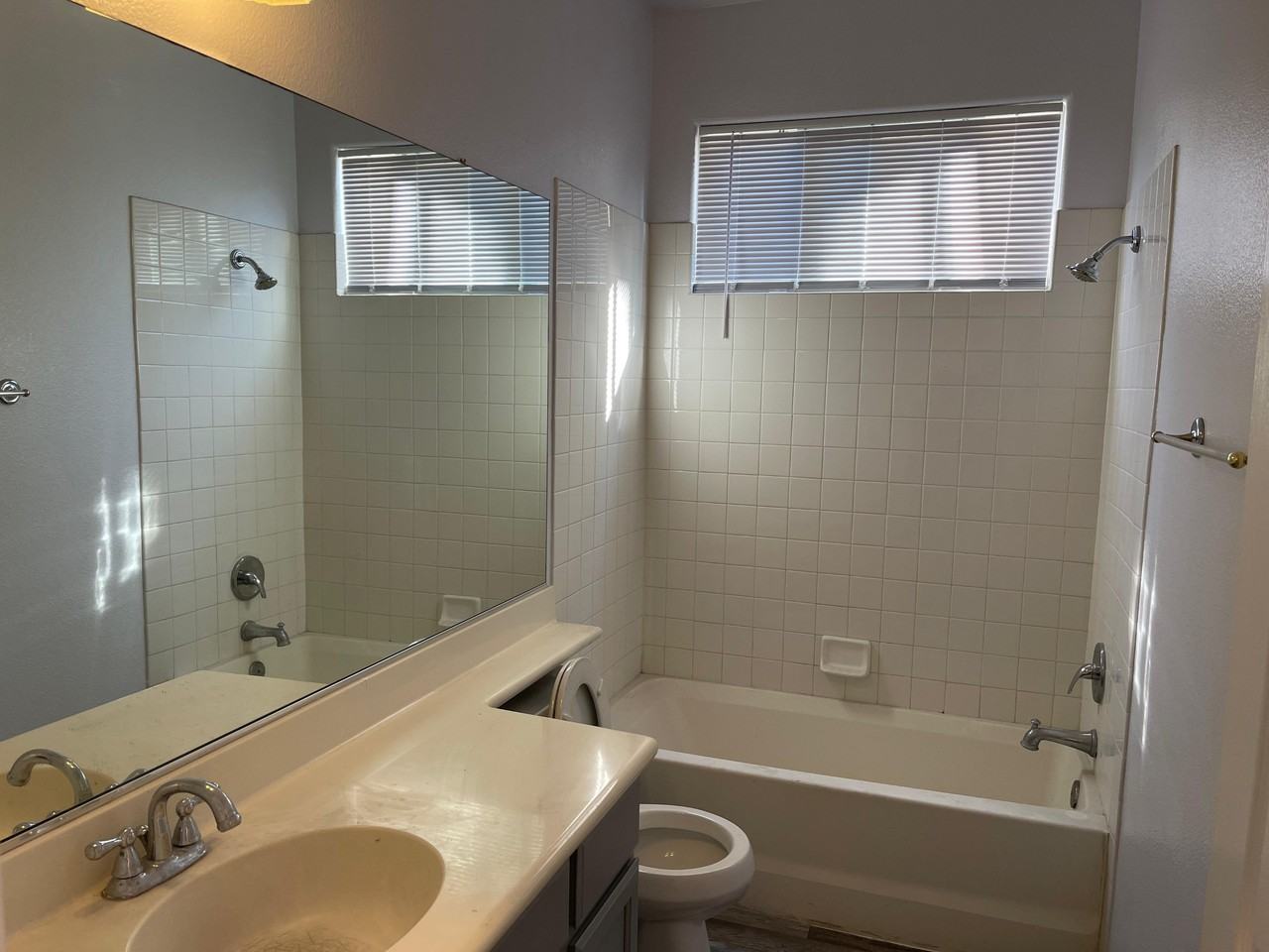 850 Saffron Dr #1 - Photo 6 of 22