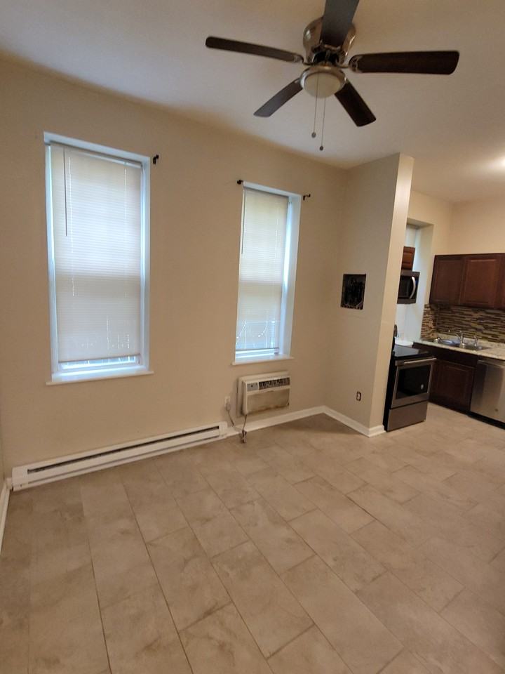 714 Cedar Ave #2 - Photo 2 of 12