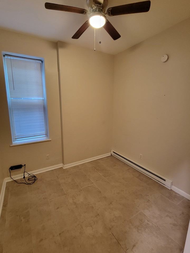 714 Cedar Ave #2 - Photo 4 of 12