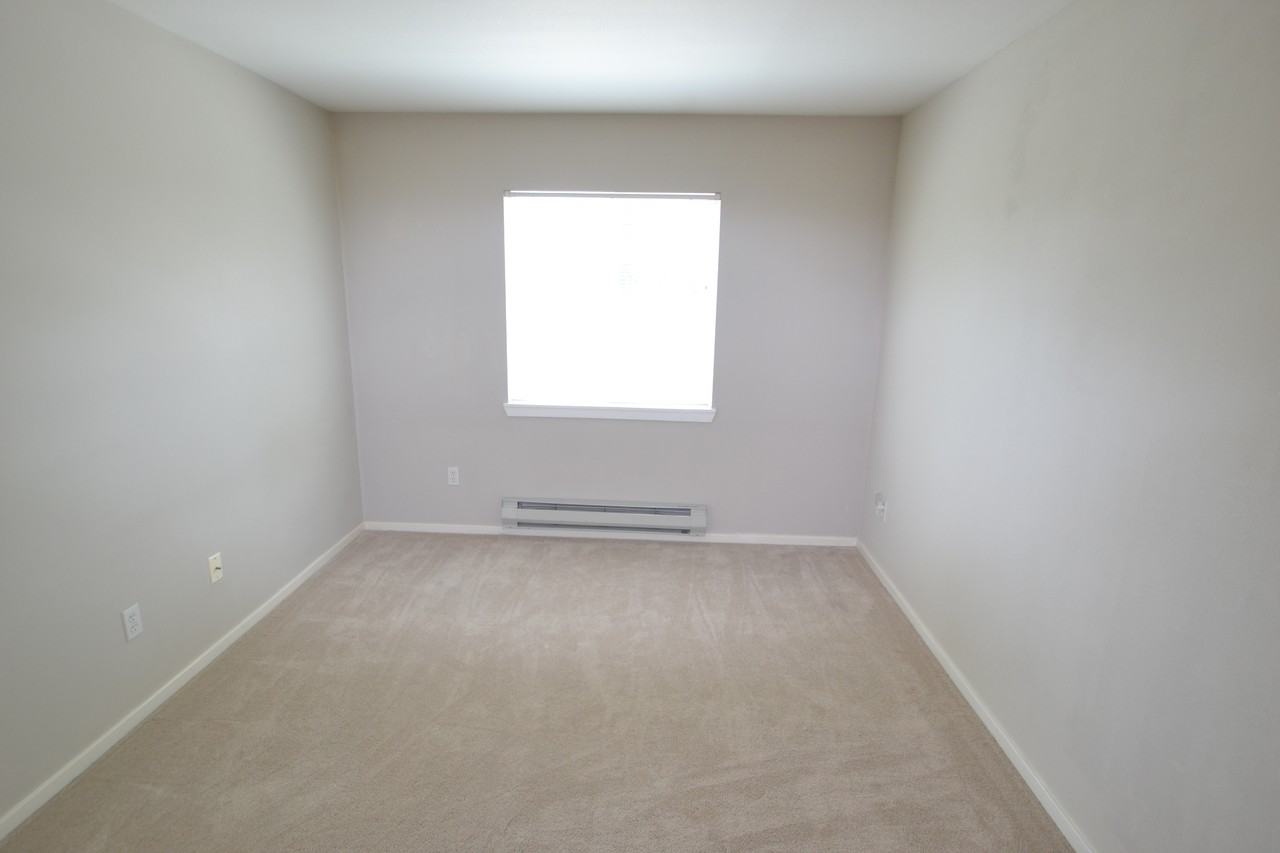 12345 Roosevelt Way Ne #401 - Photo 7 of 13
