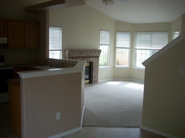 4004 E Park Ridge Dr #1 - Photo 4 of 6