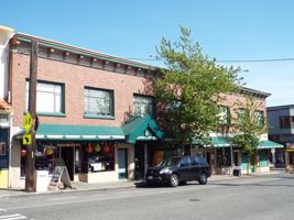 featured image of 4250 Fremont Ave N