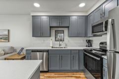 1425 E Santiam St - Photo 1 of 1