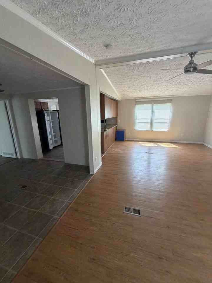 46 Oak Bend Dr - Photo 2 of 16