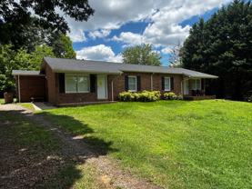 2115 Cameo Dr - Photo 1 of 1