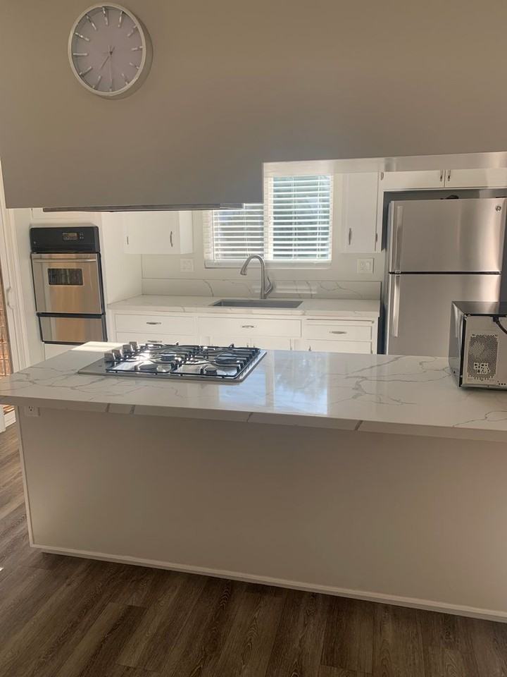 2812 Reynard Way - Photo 3 of 19