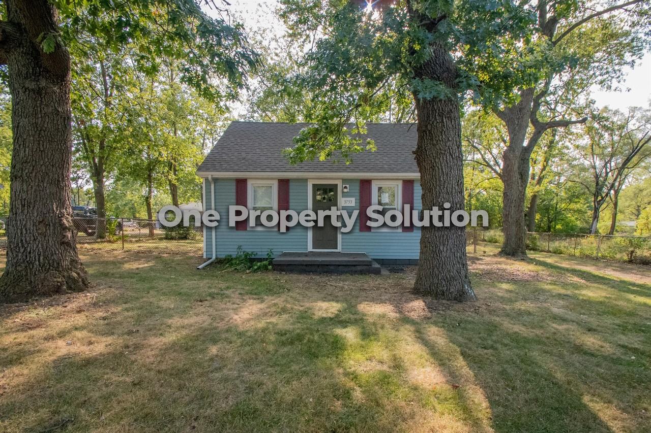 3753 Englehart St #1 - Photo 2 of 24