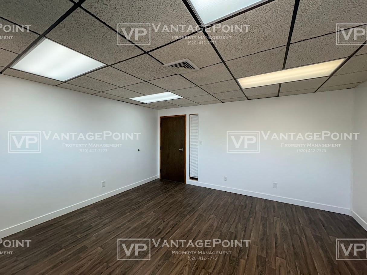 1221 Bellevue St #202 - Photo 4 of 10