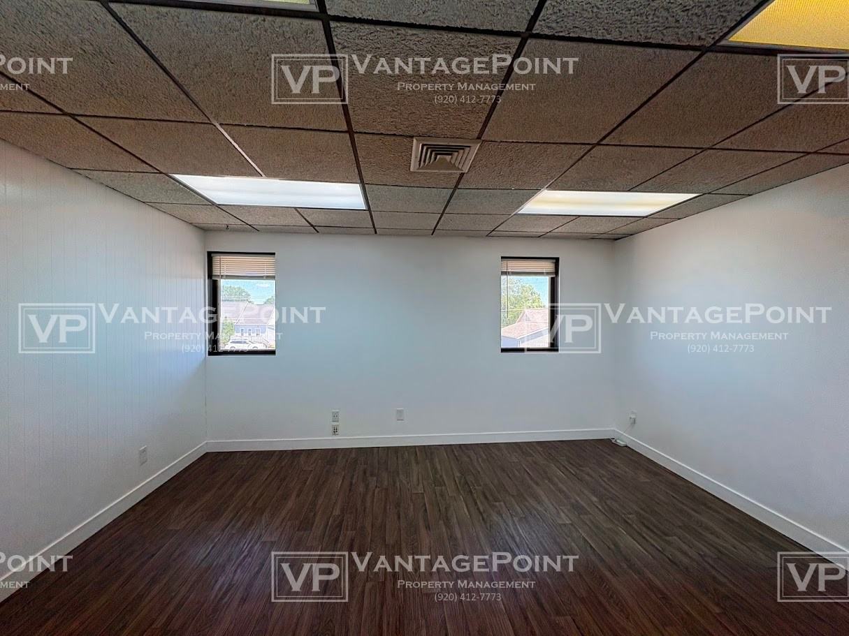 1221 Bellevue St #202 - Photo 5 of 10
