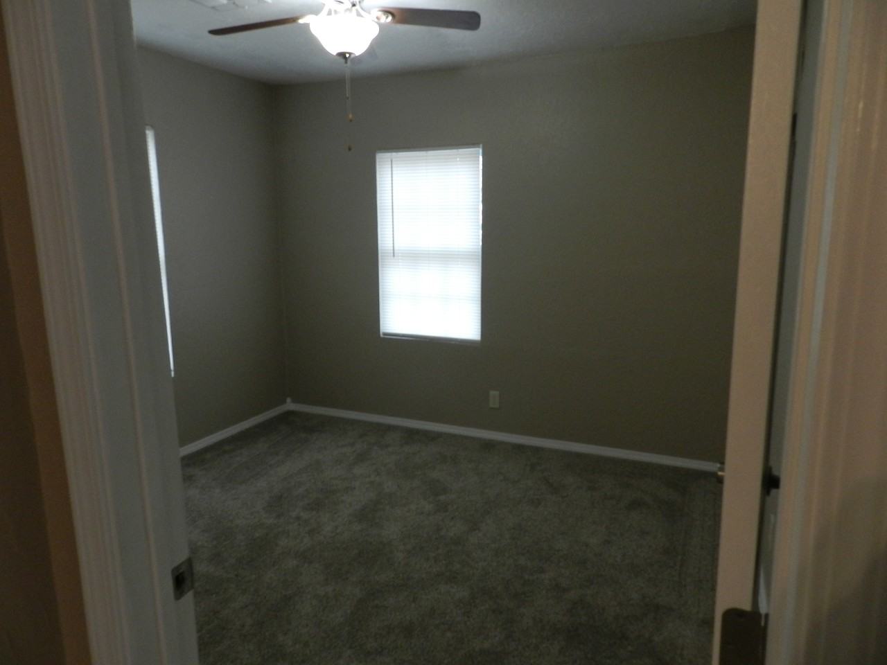 1515 Nw Euclid Ave #1 - Photo 5 of 10