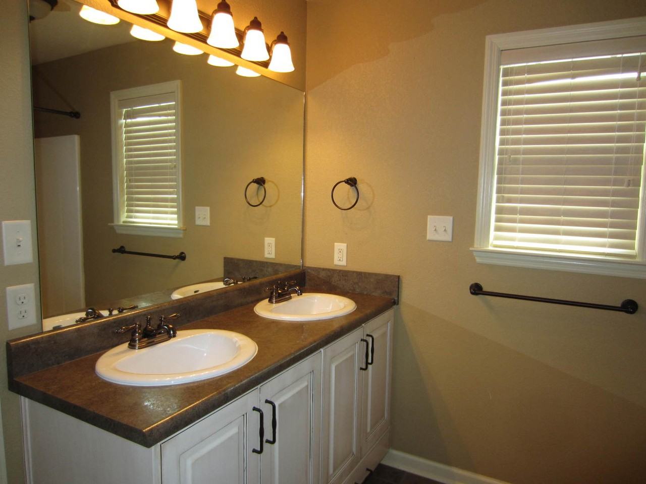 5309 Branch Point Dr - Photo 7 of 8
