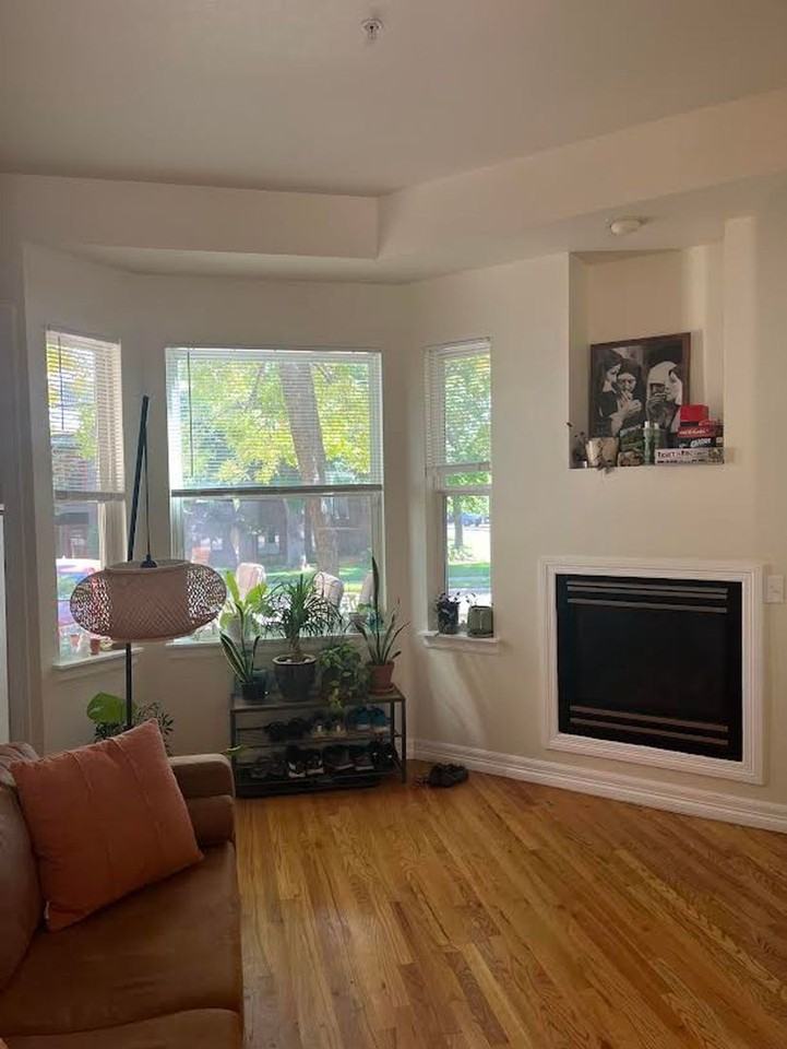 1805 23rd St - Photo 6 of 14