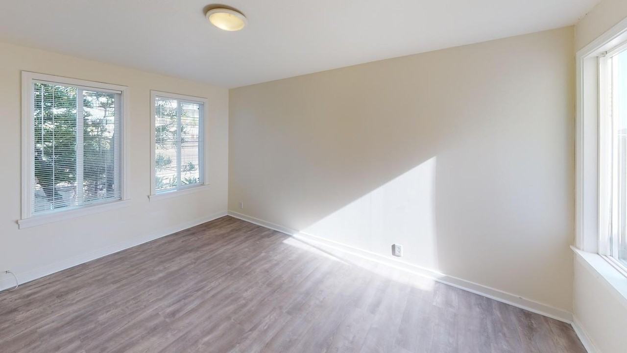 Spacious Outer Sunset home by Ocean Beach - Photo 7 of 18