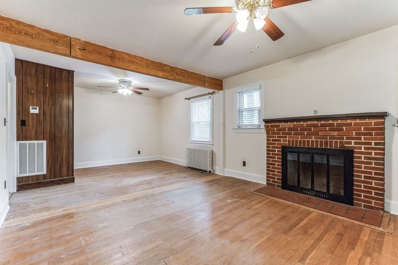 14011 Rectory Ln - Photo 5 of 50