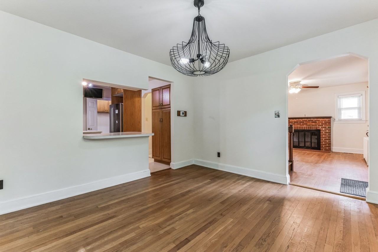 14011 Rectory Ln - Photo 7 of 50