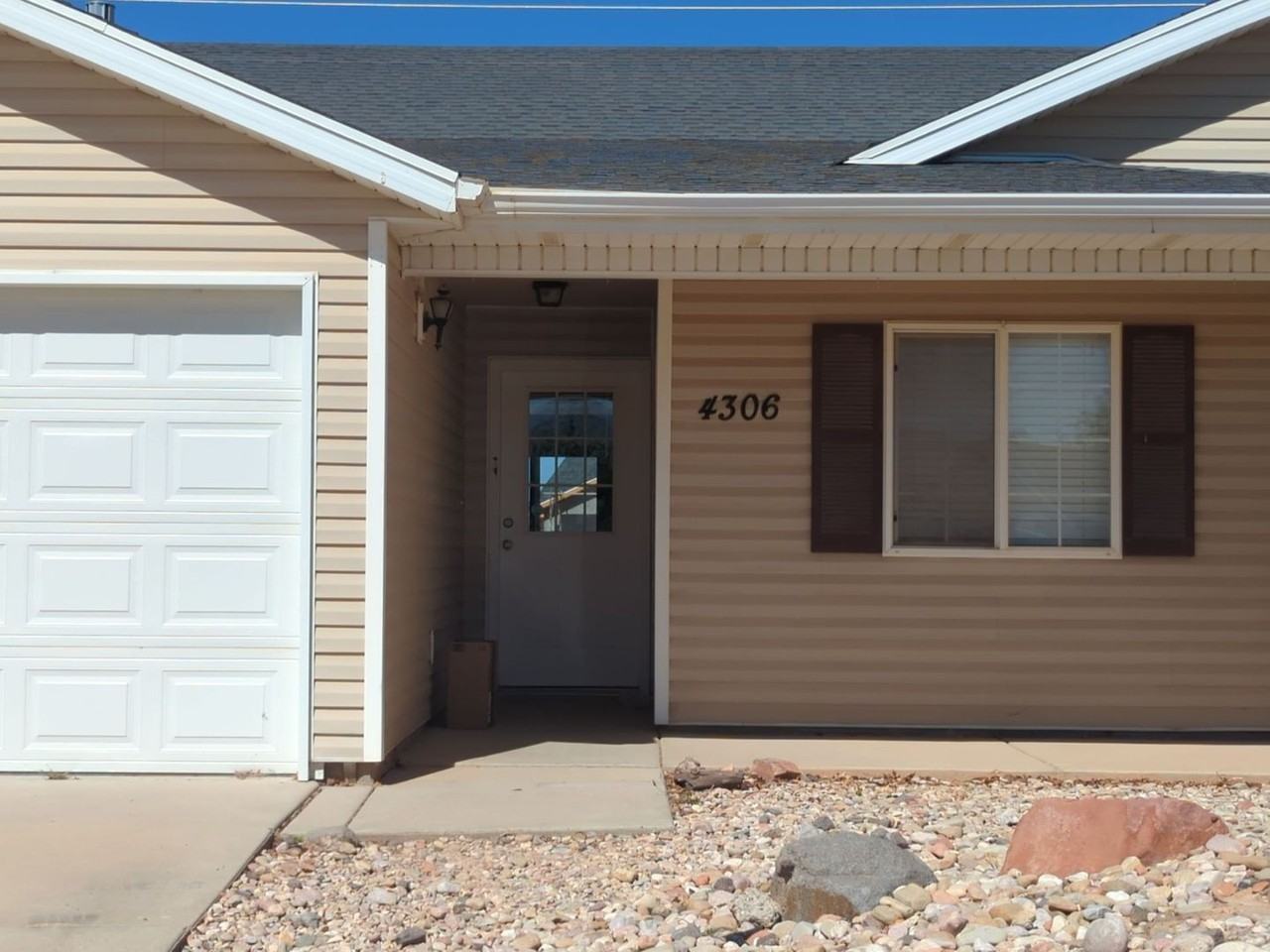 4306 W 300 N - Photo 2 of 6